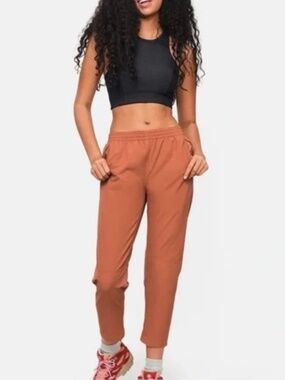 Outdoor Voices Rectreck Pant Size Large orange (I)
